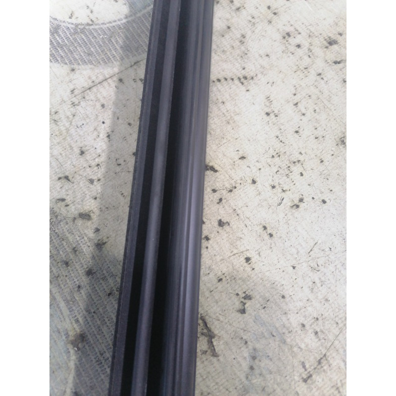 Зовнішній молдинг дверки (кузов і елементи) Jeep Compass MK49 2014 2.4 5074654AD