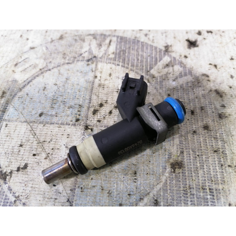 Форсунка топливная (топливная система) Jeep Patriot MK74 2012 2.4 04891577ac