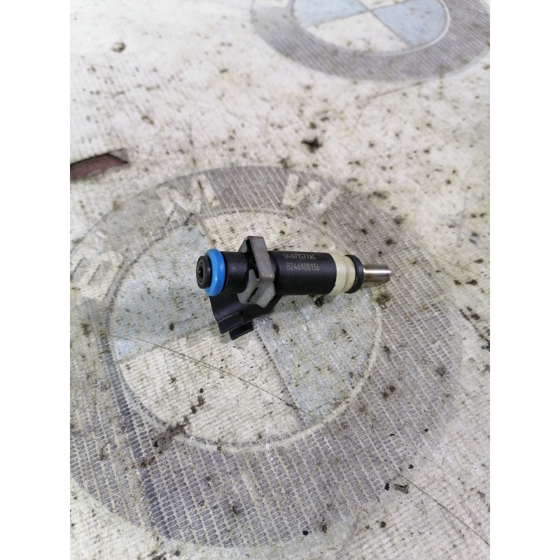 Форсунка топливная (топливная система) Jeep Patriot MK74 2012 2.4 04891577ac