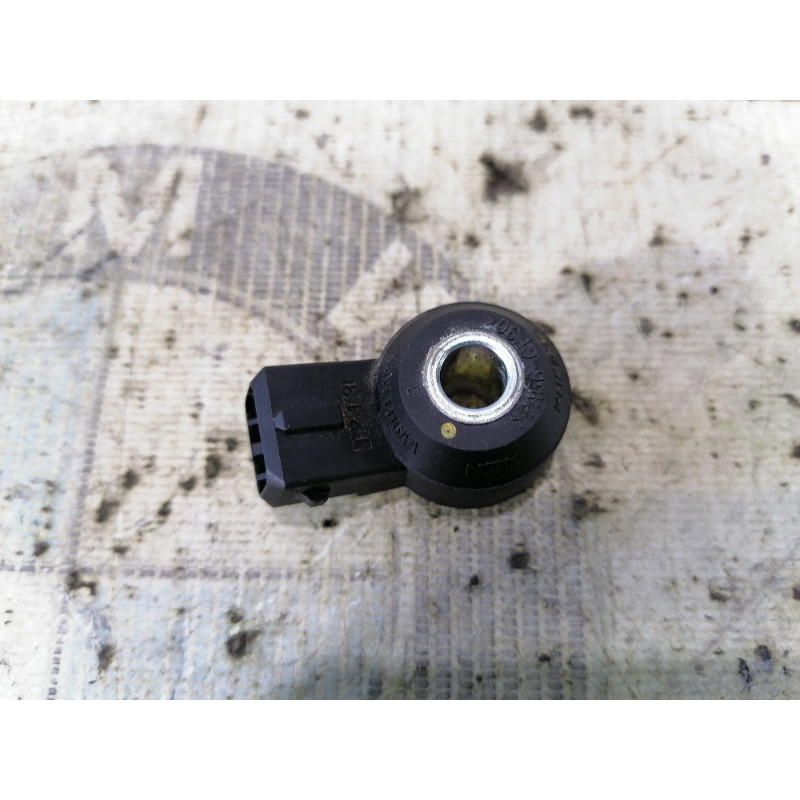 Датчик детонации (электрика двигателя) Jeep Patriot MK74 2012 2.4 05033316aa