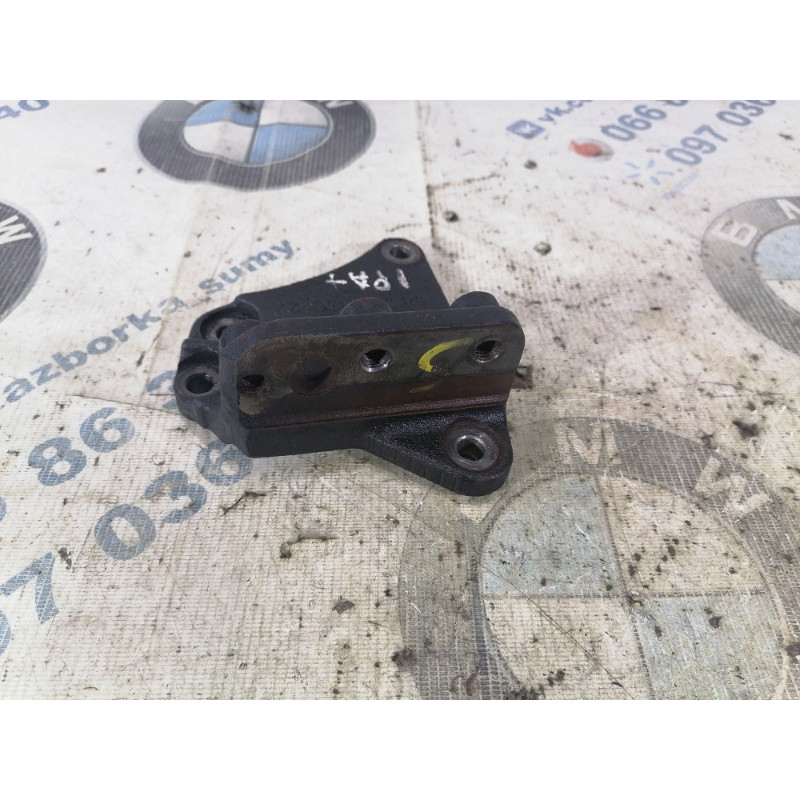 Кронштейн подушки двигателя (кронштейны двигателя) Jeep Patriot MK74 2012 2.4 68065747AB