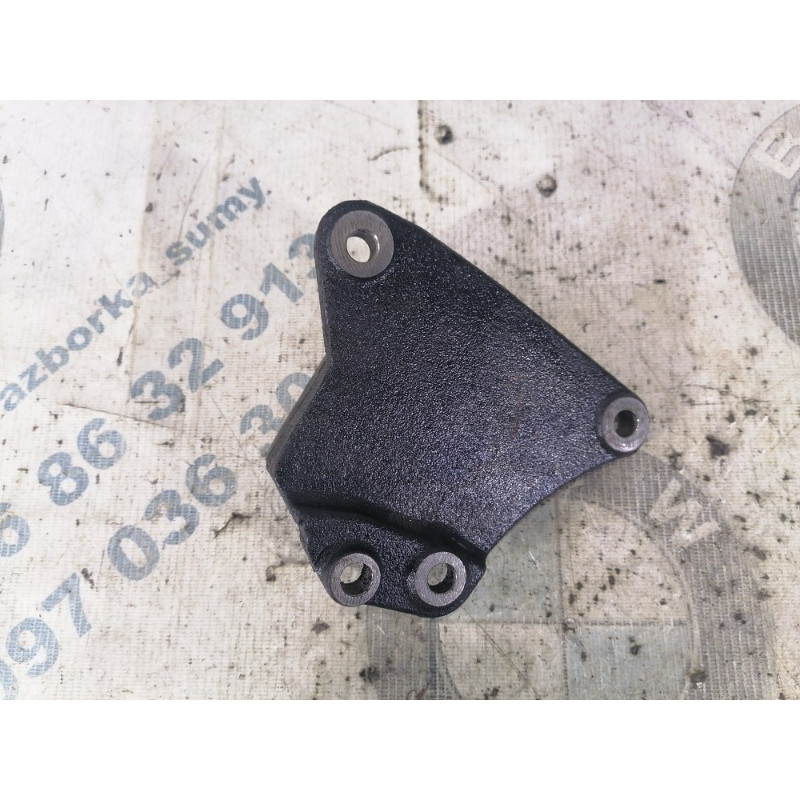 Кронштейн подушки двигателя (кронштейны двигателя) Jeep Patriot MK74 2012 2.4 68065747AB