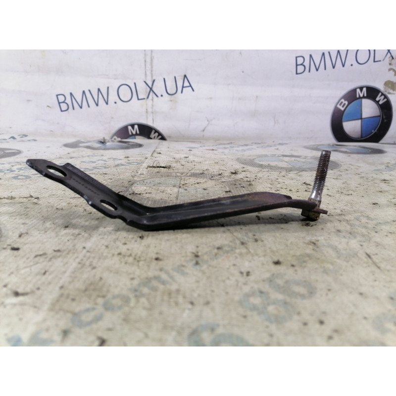 Кронштейн выпускного коллектора (выпускная система) Jeep Patriot MK74 2012 2.4 4693350AC