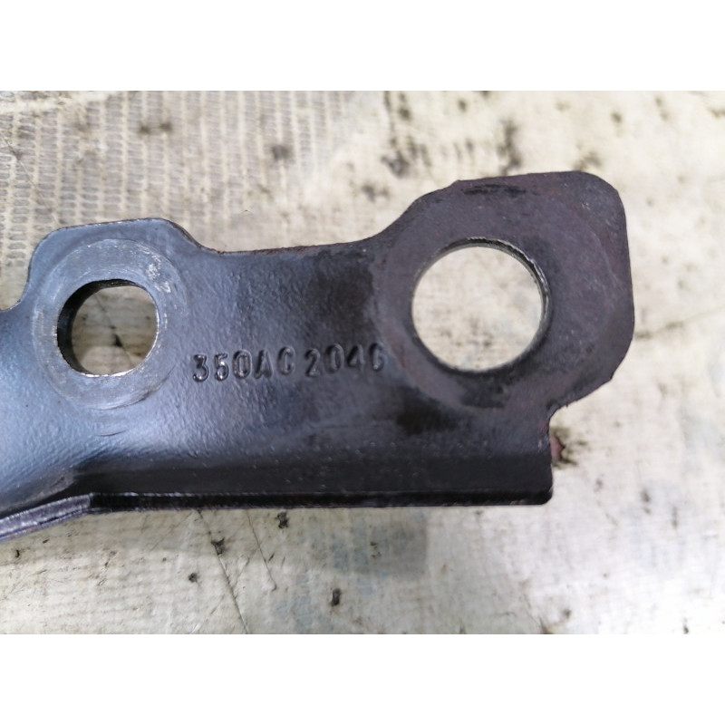 Кронштейн выпускного коллектора (выпускная система) Jeep Patriot MK74 2012 2.4 4693350AC