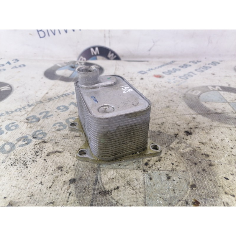 Теплообменник масляного фильтра (двигатель и элементы) Volkswagen Passat B8 2016 1.8 06k117021g