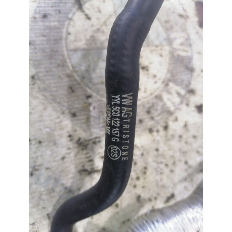 Патрубок (система охлаждения) Volkswagen Passat B8 2016 1.8