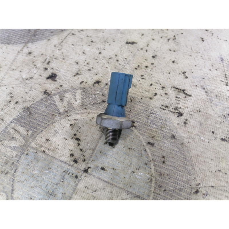 Датчик давления масла (электрика двигателя) Volkswagen Passat B8 2016 1.8 06k919081b