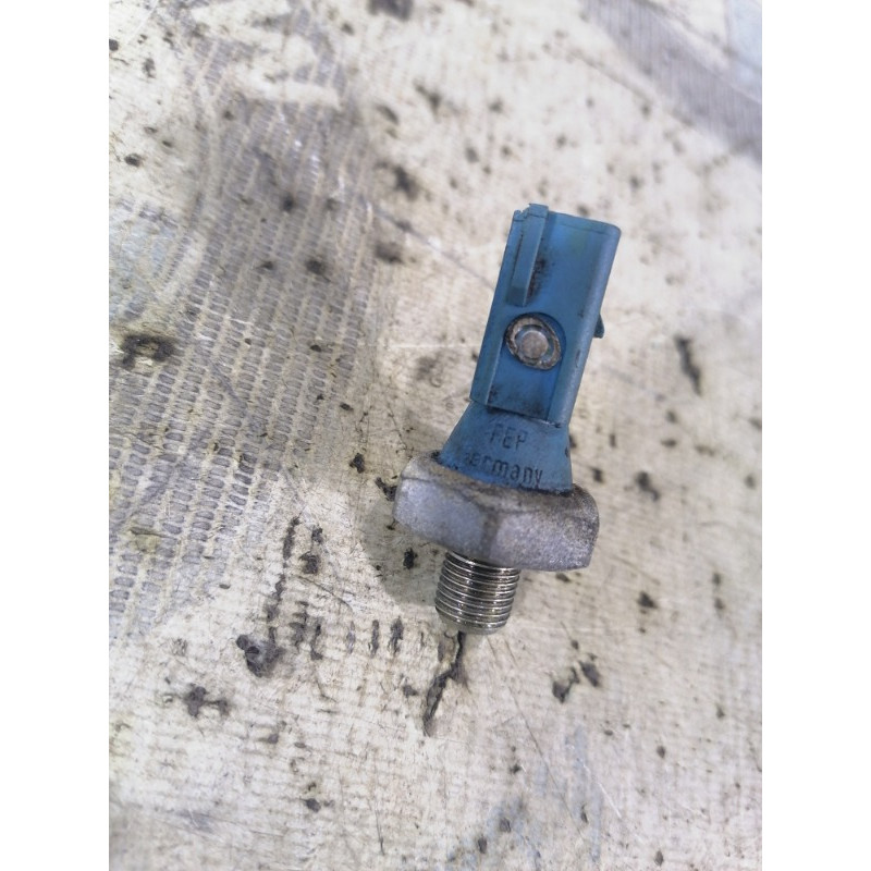 Датчик давления масла (электрика двигателя) Volkswagen Passat B8 2016 1.8 06k919081b