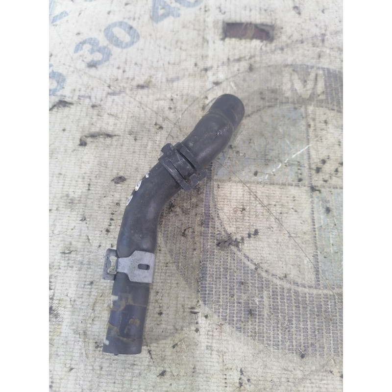 Патрубок (система охлаждения) Volkswagen Passat B8 2016 1.8 06k121049