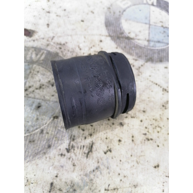 Патрубок (система охлаждения) Volkswagen Passat B8 2016 1.8 1k0129627c