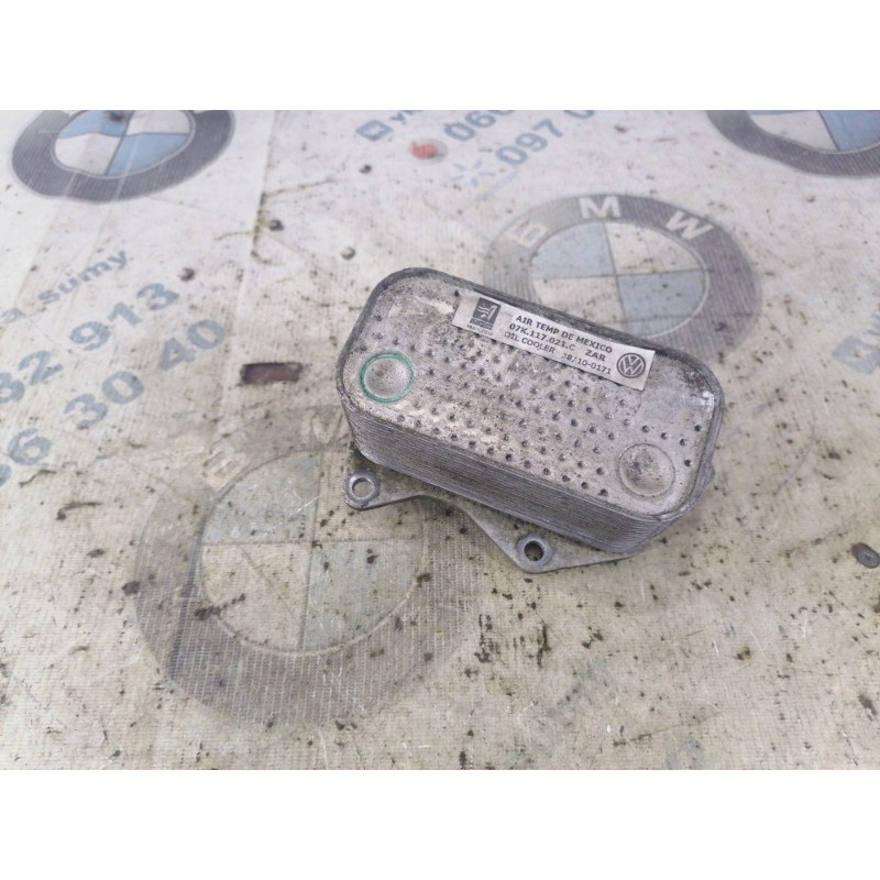 Теплообменник масляного фильтра (двигатель и элементы) Volkswagen Jetta MK6 2011 2.5 07k117021c