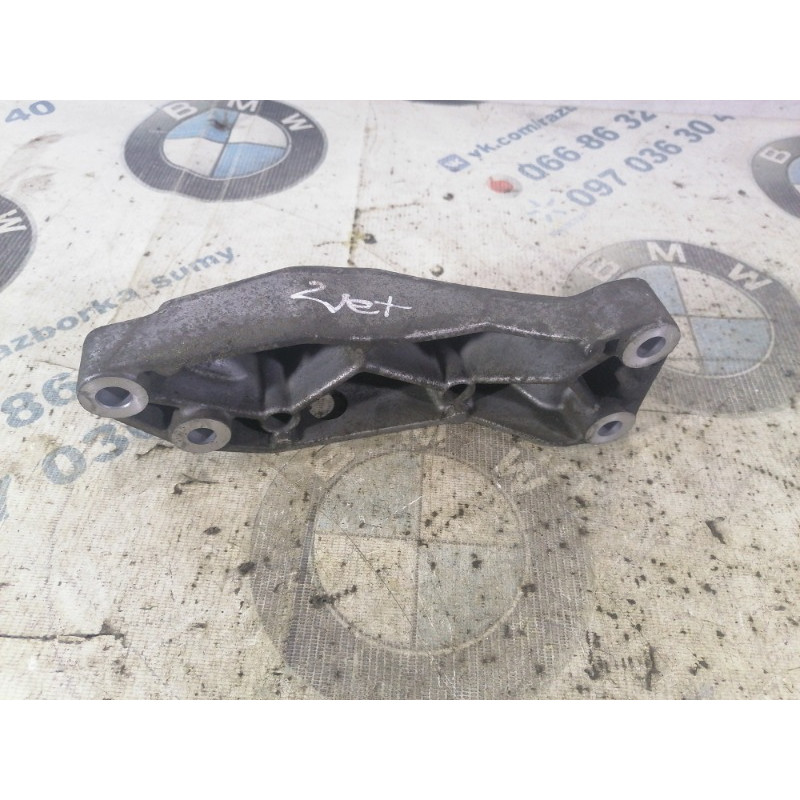 Кронштейн КПП (трансмиссия) Volkswagen Jetta MK6 2011 2.5 1k0199117