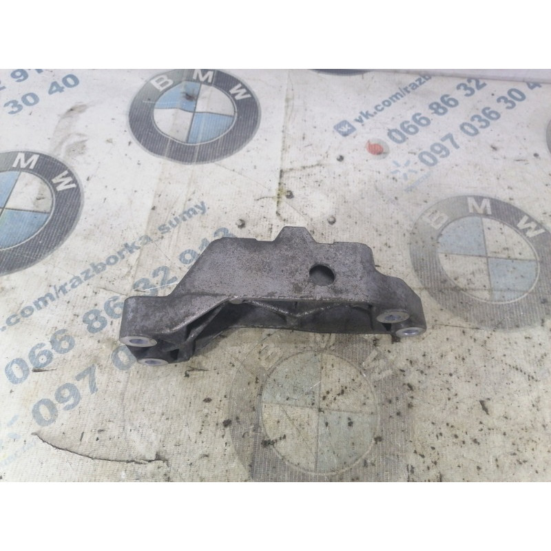 Кронштейн КПП (трансмиссия) Volkswagen Jetta MK6 2011 2.5 1k0199117