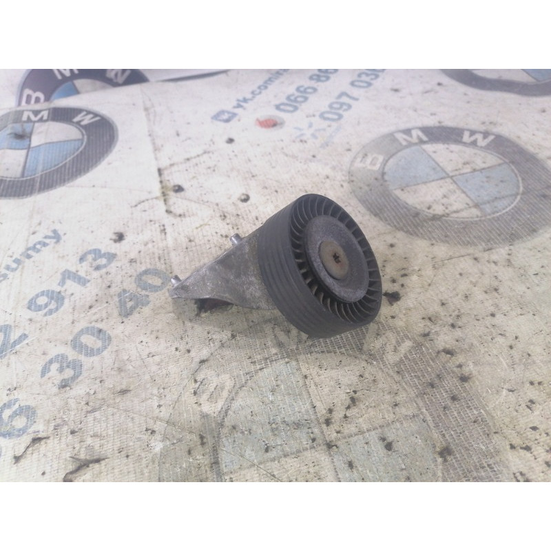 Ролик обводной (двигатель и элементы) Volkswagen Jetta MK6 2011 2.5 07k145172c