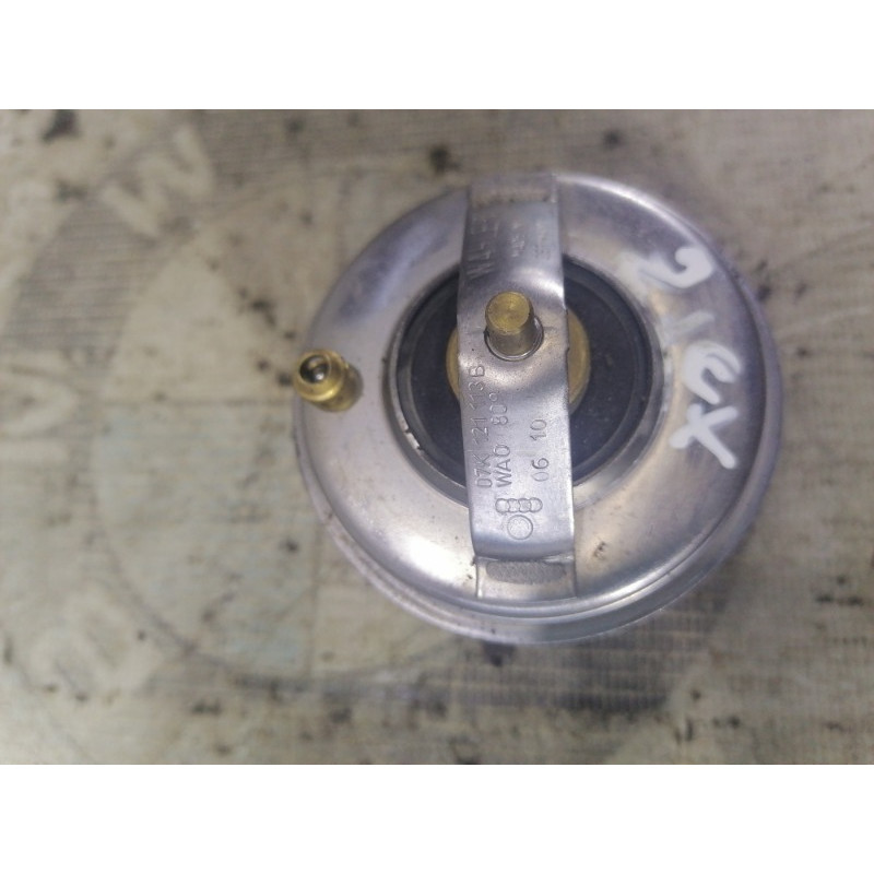 Термостат (система охлаждения) Volkswagen Jetta MK6 2011 2.5 07k121113b