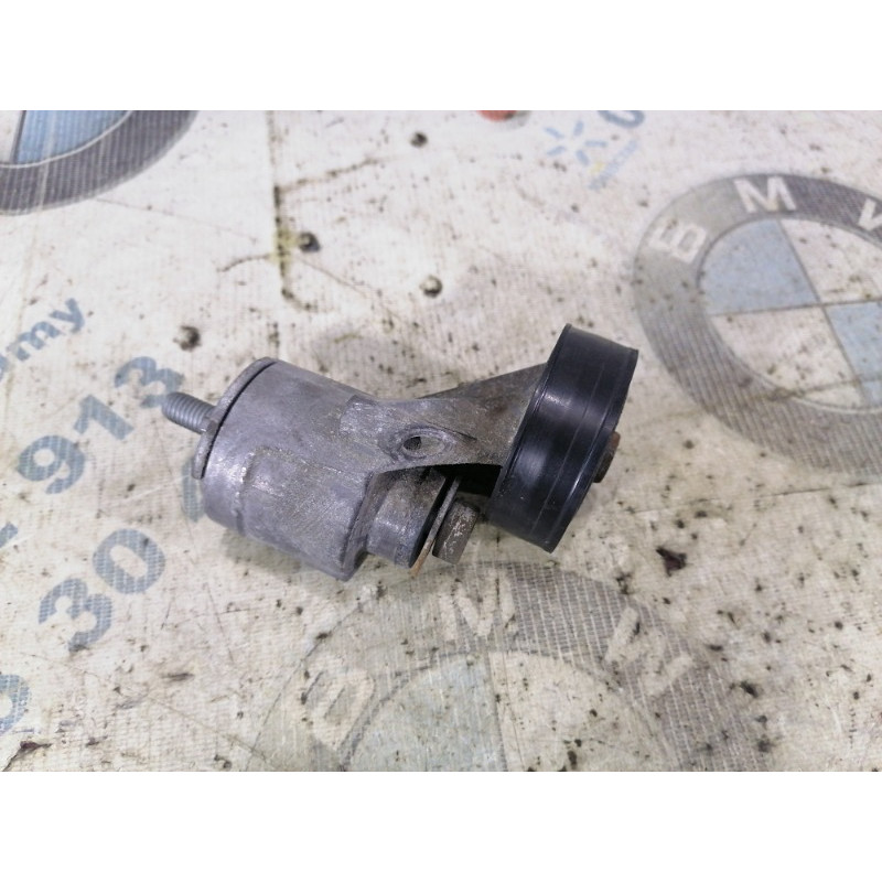 Натяжитель приводного ремня (двигатель и элементы) Volkswagen Jetta MK6 2011 2.5 07k903315