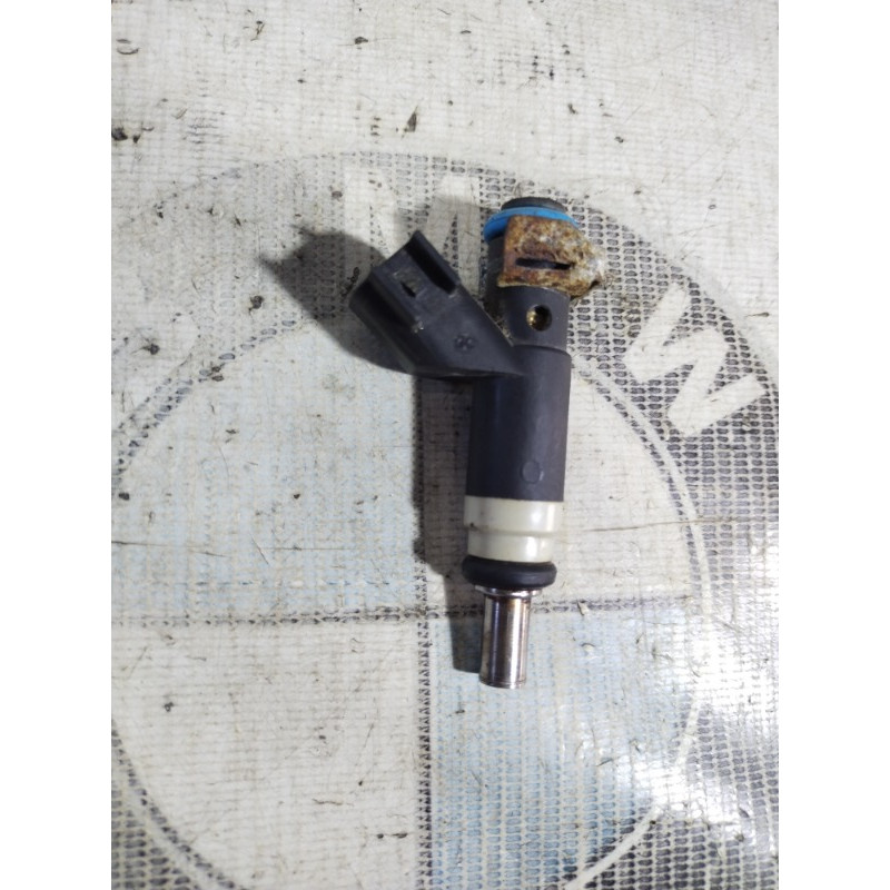 Форсунка топливная (топливная система) Jeep Compass MK49 2014 2.4 04891577ac