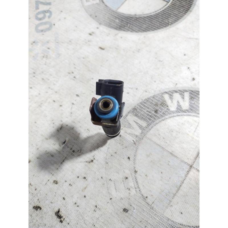 Форсунка топливная (топливная система) Jeep Compass MK49 2014 2.4 04891577ac