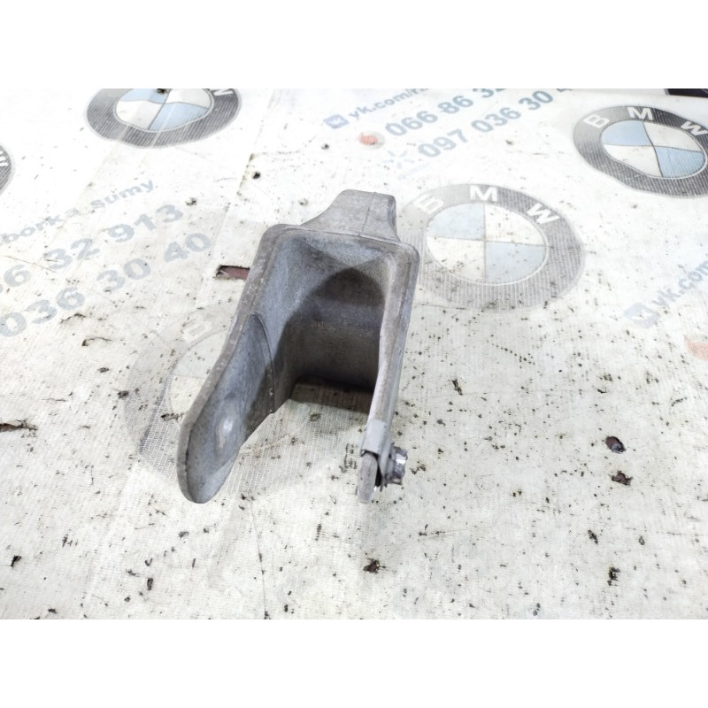 Кронштейн подушки двигателя (кронштейны двигателя) Jeep Patriot MK74 2012 2.4 5105416AE