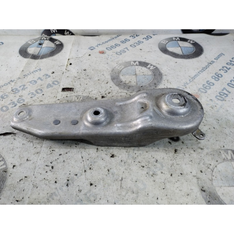 Кронштейн балки (подвеска) BMW 5-series F10 2011 N63B44 33326776150