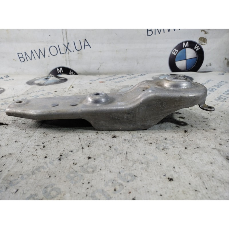 Кронштейн балки (подвеска) BMW 5-series F10 2011 N63B44 33326776150