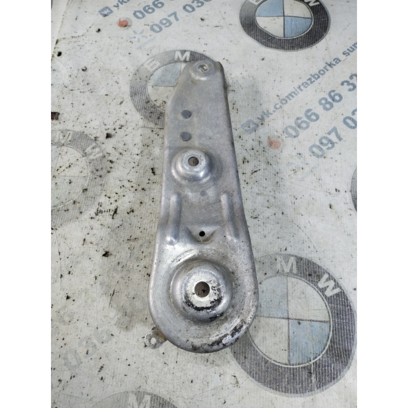 Кронштейн балки (подвеска) BMW 5-series F10 2011 N63B44 33326776150