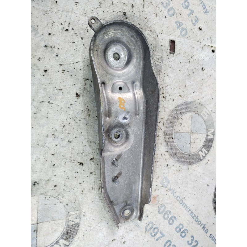Кронштейн балки (подвеска) BMW 5-series F10 2011 N63B44 33326776150