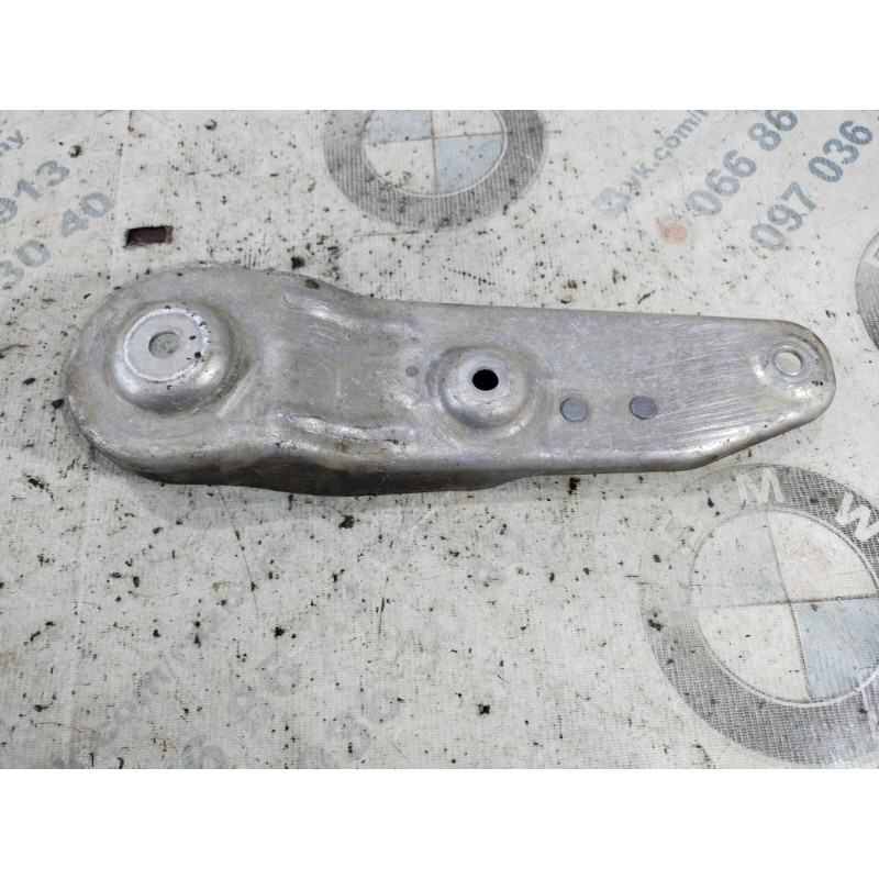 Кронштейн балки (подвеска) BMW 5-series F10 2011 N63B44 33326776149