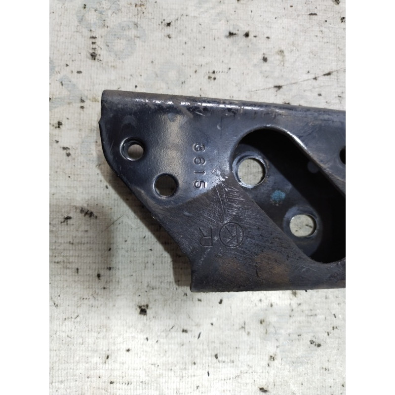 Кронштейн подрамника (подвеска) Subaru Forester SJ 2014 2.5 20157SG010