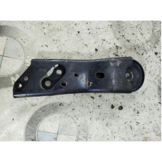 Кронштейн подрамника