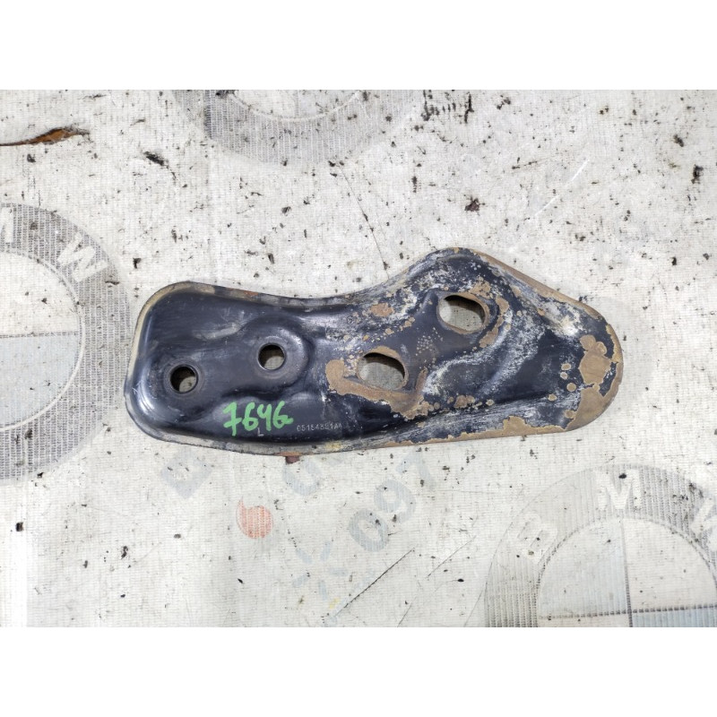 Кронштейн (двигатель и элементы) Dodge Dart PF 2014 2.4 05154391aa