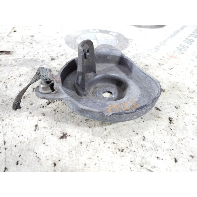 Кронштейн подрамника (подвеска) BMW 5-series F10 2011 N63B44 33316798812