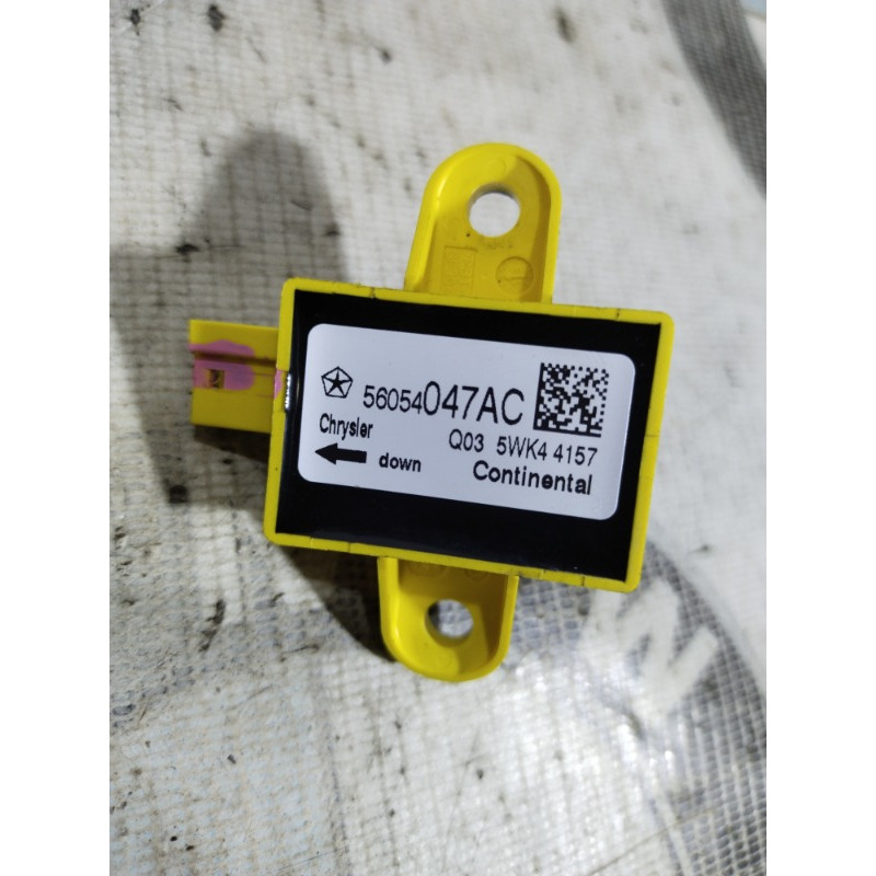 Датчик удара (электрика / датчики) Dodge Journey SXT 2014 3.6 56054047ac