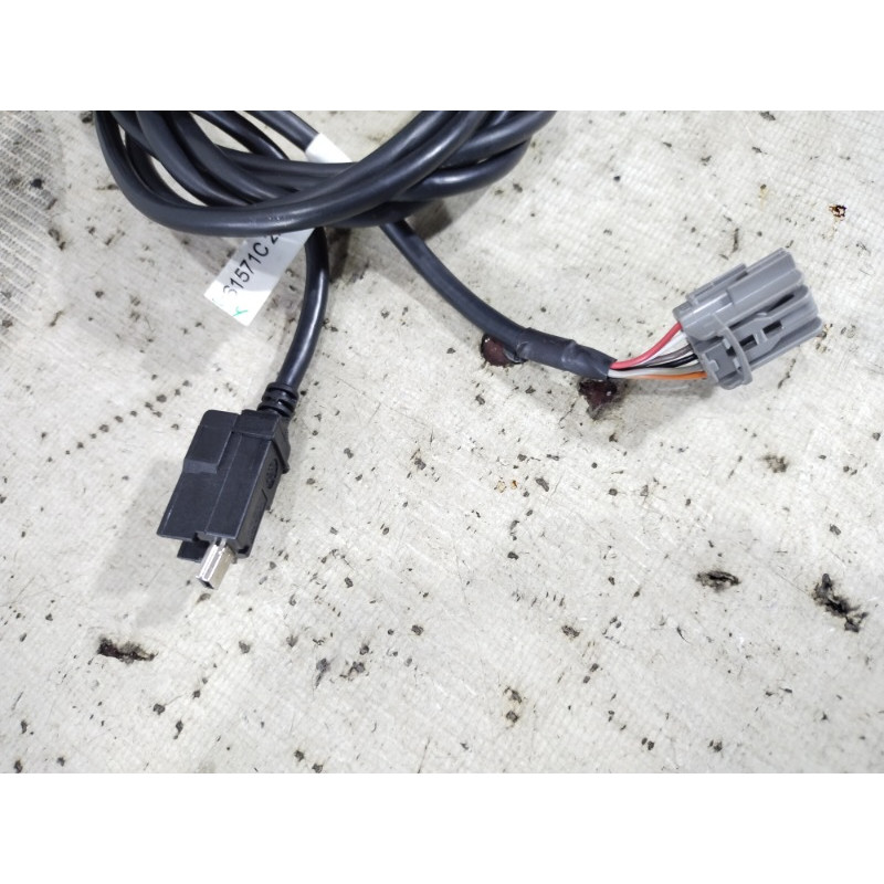 Гнездо USB/AUX (электрика) Dodge Dart PF 2014 2.4 68086690ae