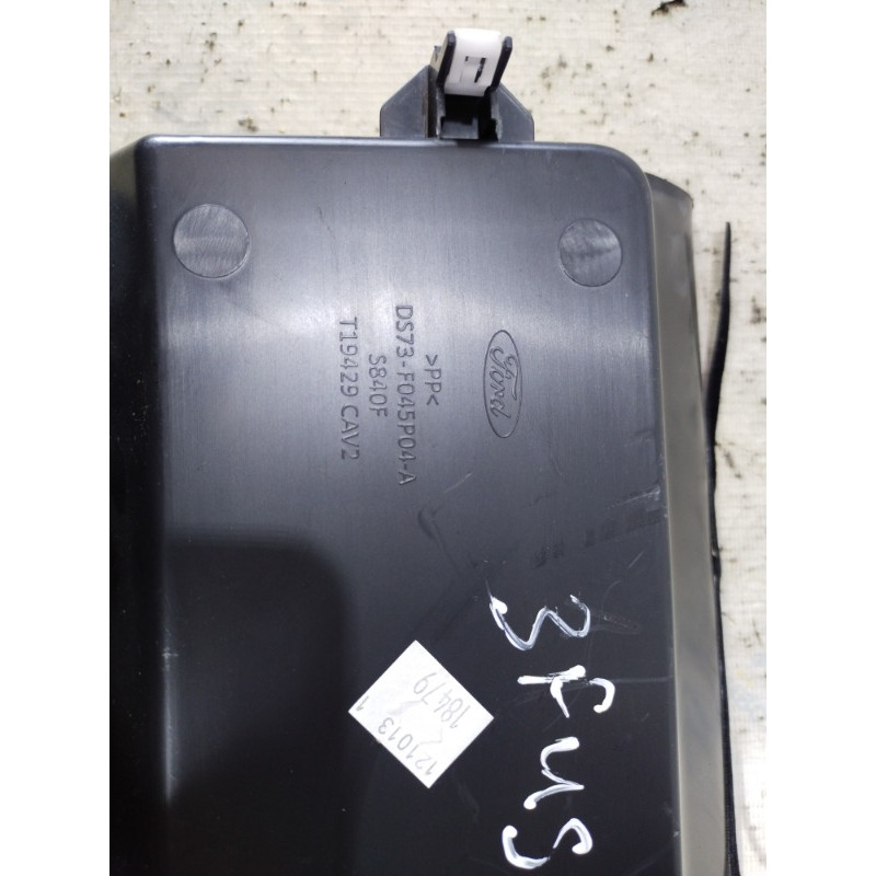 Накладка центральной консоли (салон) FORD Fusion MK5 2014 2.5 DS7Z5404567AA