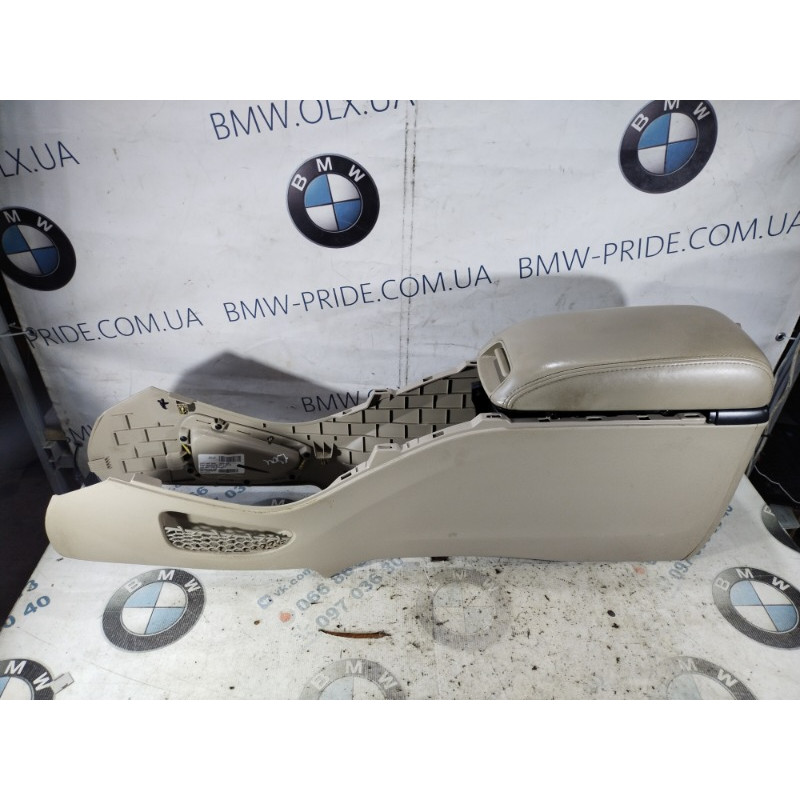 Центральная консоль (салон) Dodge Journey SXT 2014 3.6 1VF33HL1AA