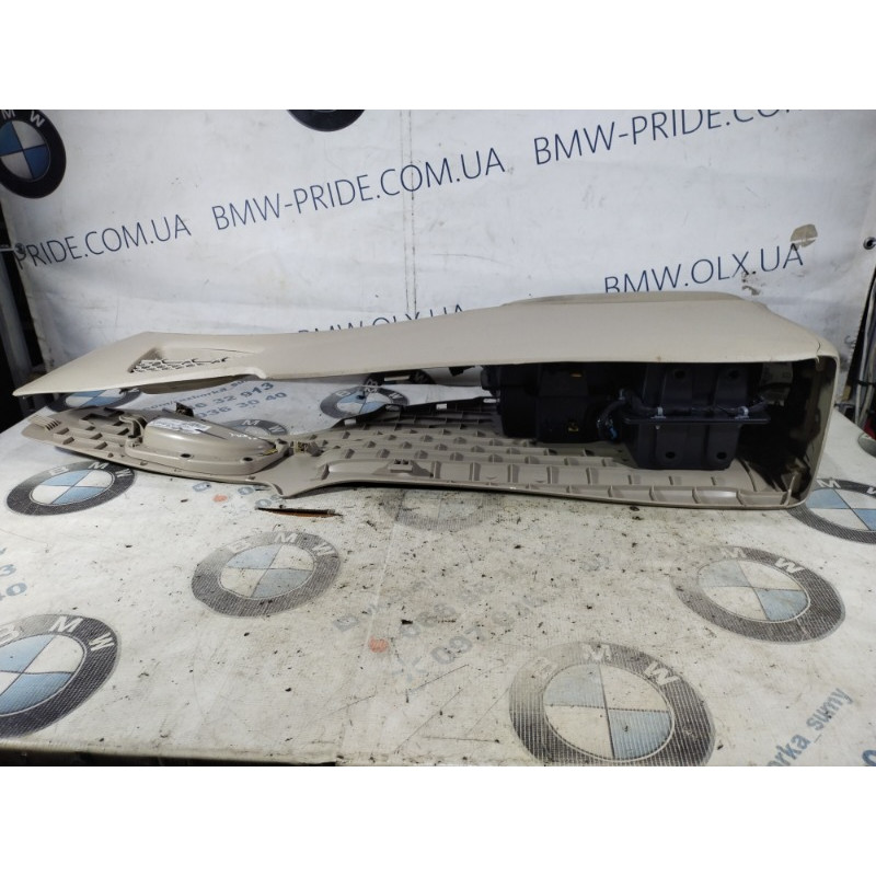 Центральная консоль (салон) Dodge Journey SXT 2014 3.6 1VF33HL1AA