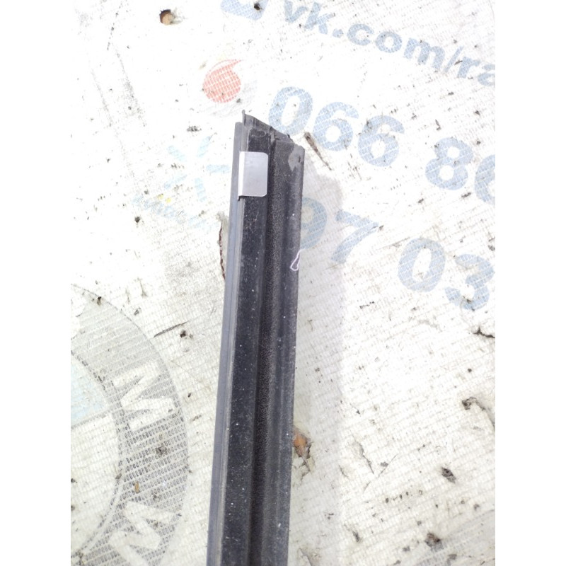 Молдинг двери внешний (кузов и элементы) Opel Vectra C 2008 1.9 D 5154064