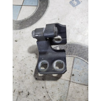 Петля двери