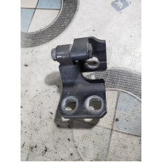 Петля двери