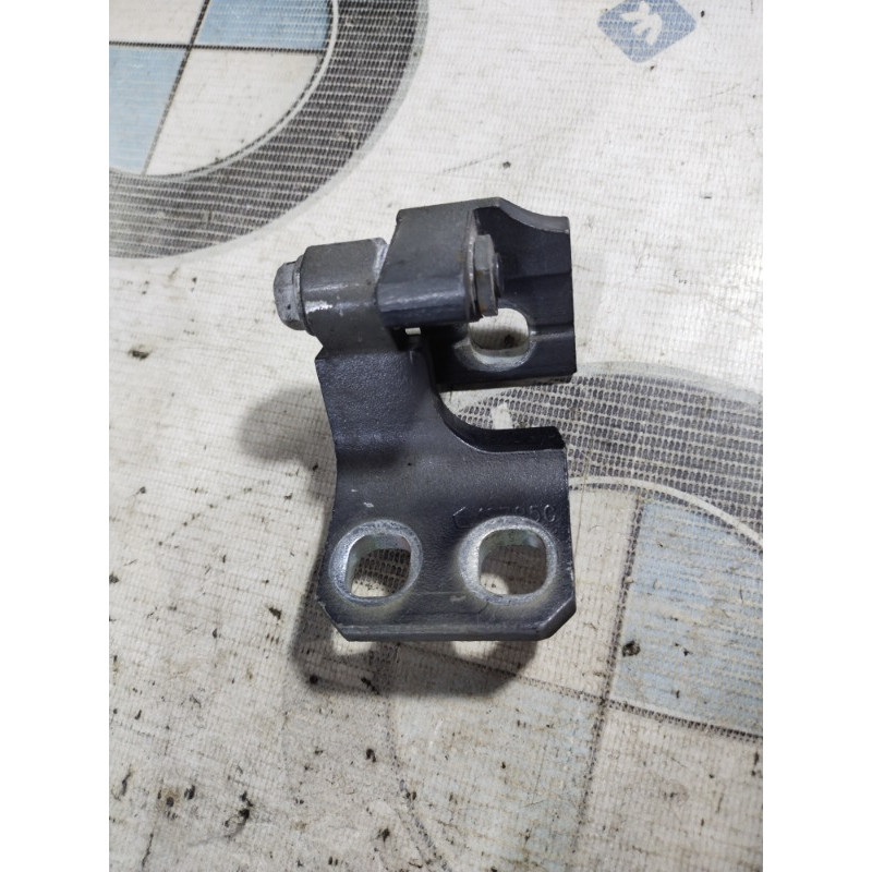 Петля двери (кузов и элементы) Dodge Dart PF 2014 2.4 19795c