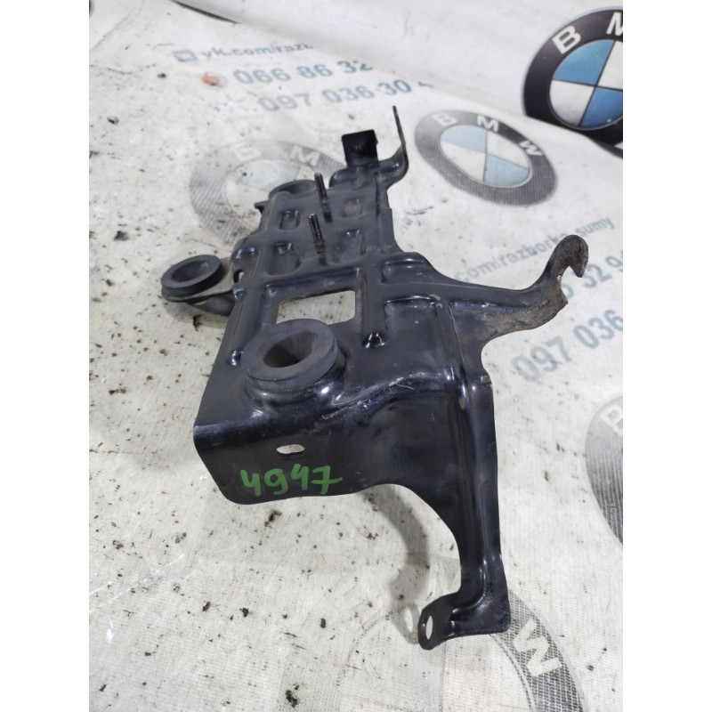 Кронштейн корпуса воздушного фильтра (кронштейны двигателя) Jeep Patriot MK74 2012 2.4 4891 638AB