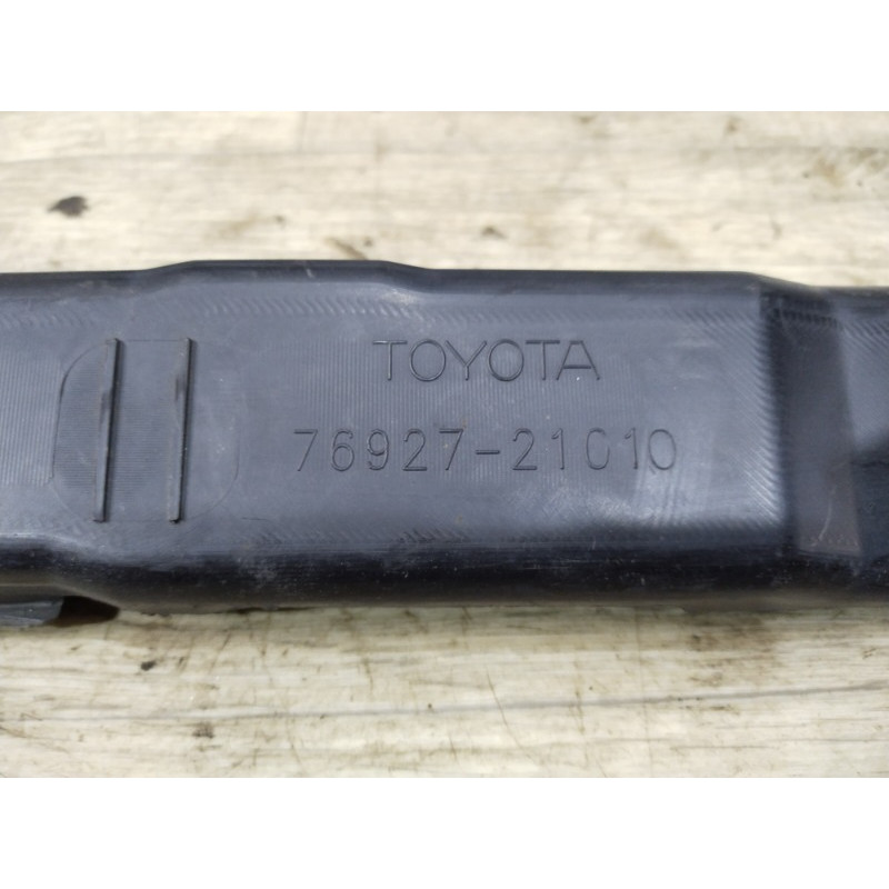 Крепление бампера (кузов и элементы) Toyota Scion TC 7692721010