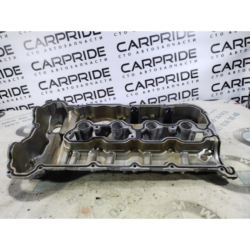 Кришка клапанів (двигун та елементи) BMW 5-series F10 2011 N63B44 7566283