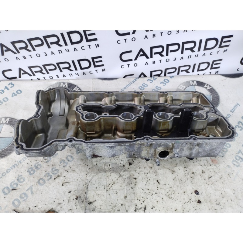 Кришка клапанів (двигун та елементи) BMW 5-series F10 2011 N63B44 7566286