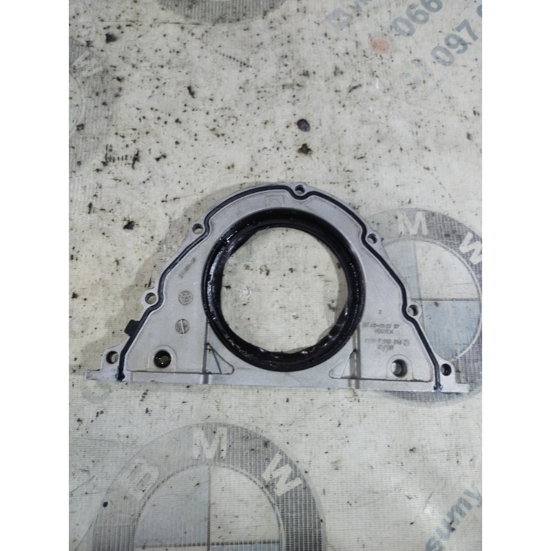 Кришка двигуна (двигун та елементи) BMW 5-series F10 2011 N63B44 11147555216