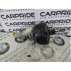 Вакуумный усилитель тормозов в сборе