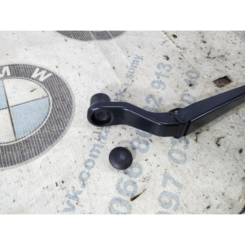 Поводок дворника (кузов и элементы) Jeep Compass MK49 2014 2.4 68002027aa