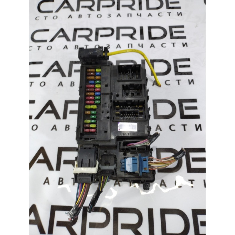 Блок предохранителей (электрика) Ford Fusion MK5 gu5t15604