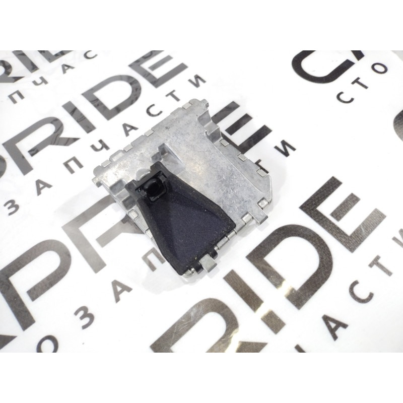 Камера (электрика) Mercedes-Benz S-class W221 a0009050338